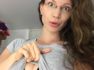 Photo of AnnikaRose-hot