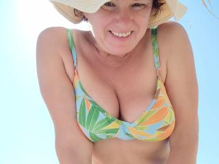 Jutta1-hot live cam model at XLoveCam