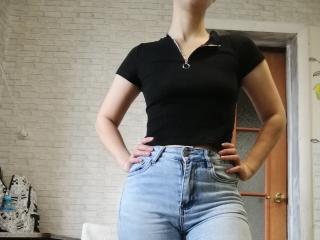 AlionaCroissant Webcam Porno Live - Photo 4/5