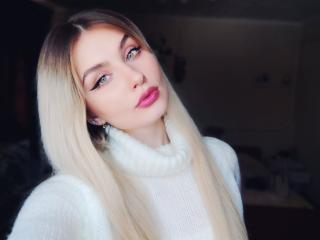EvaLoona Boobs Liveshow - Photo 9/9