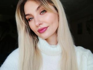 EvaLoona Boobs Liveshow - Photo 7/9