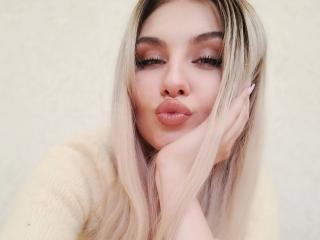 EvaLoona Boobs Liveshow - Photo 5/9