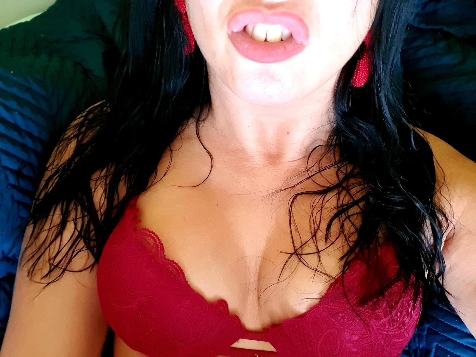 WifeForCuck — live cam photo 5