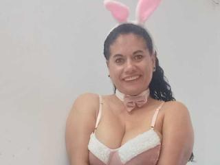 AngelinaJones Webcam Porno Live - Photo 50/68