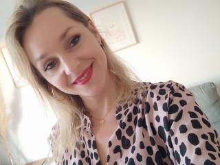 AliciaSecret Webcam Porno Live - Photo 15/21