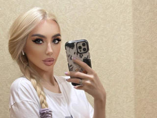 BonniBlondi Live Cam Porn - Photo 7/10