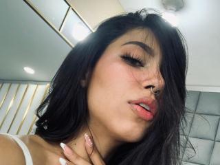 AlinaWetss Webcam Porno Live - Photo 8/18