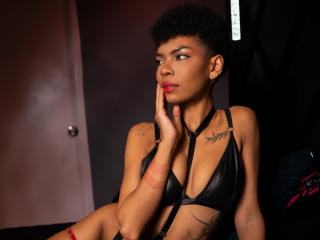 CelinneMoretti Webcam Sex Direct - Photo 6/6