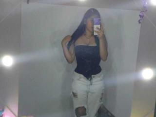 AbrilCollemanX Webcam Porno Live - Photo 32/73