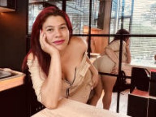 AlmaWhite Webcam Porno Live - Photo 11/159