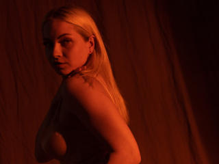 AliceBoost Webcam Porno Live - Photo 12/193