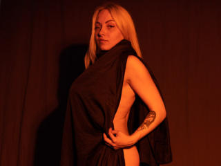 AliceBoost Webcam Porno Live - Photo 122/193