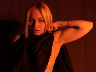 AliceBoost Webcam Porno Live - Photo 136/193