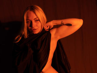 AliceBoost Webcam Porno Live - Photo 141/193