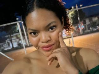 AlissonReyes Webcam Porno Live - Photo 11/22