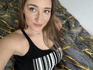 SensualEmma Blowjob XXX Cams - Photo 6/17