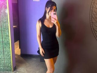 ScarlettZhen Blowjob XXX Cams - Photo 705/1235
