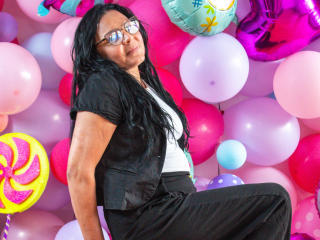 LeeslyStar Anal en Webcam Live - Photo 33/56