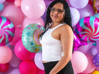 LeeslyStar Anal en Webcam Live - Photo 38/56