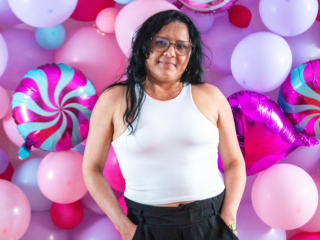 LeeslyStar Anal en Webcam Live - Photo 39/56