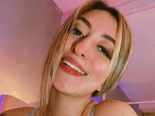 SabrinaaMontana Blowjob XXX Cams - Photo 38/223