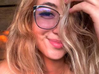 SabrinaaMontana Blowjob XXX Cams - Photo 80/223