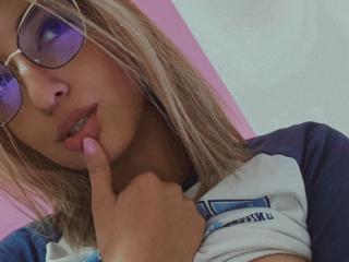 SabrinaaMontana Blowjob XXX Cams - Photo 84/223
