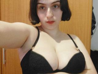 SonyaClair Fellation XXX Cams - Photo 5/5