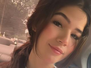 ScarlettZhen Blowjob XXX Cams - Photo 715/1235