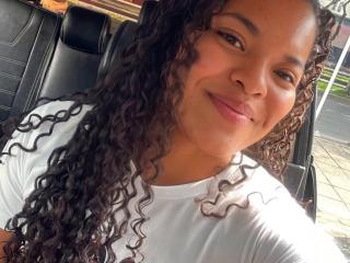 AlissonReyes Webcam Porno Live - Photo 18/22