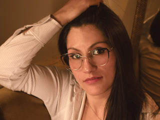 RapZelly Sex Brunette - Photo 8/21