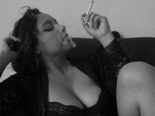 AhriMendlerX Webcam Porno Live - Photo 8/13