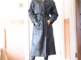 DominatrixChris Image Gallery