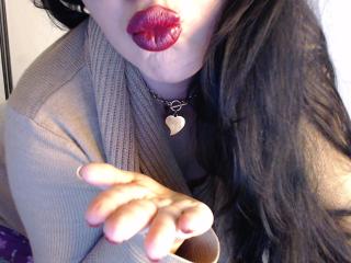 Watch LeylaLovexx-hot live on cam at XLoveCam