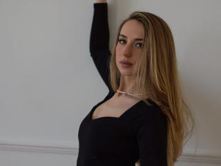 JulietteCute Show Porn Live - Photo 9/12