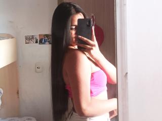 AlahyaDifiori Webcam Porno Live - Photo 14/44