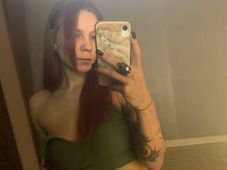 AshDestiny Webcam Porno Live - Photo 12/21