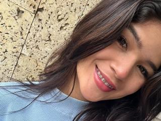 ScarlettZhen Blowjob XXX Cams - Photo 743/1235