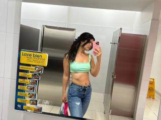 ScarlettZhen Blowjob XXX Cams - Photo 755/1235