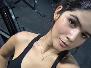 ScarlettZhen Blowjob XXX Cams - Photo 760/1235