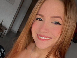 AlizeB Webcam Porno Live - Photo 8/15