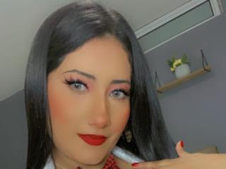 AlessandraMackaleng Webcam Porno Live - Photo 9/29