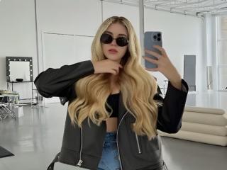GloryCarmen Video Webcam - Photo 4/6