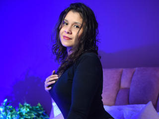 ValentinaBelmon Image Gallery