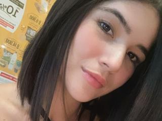 ScarlettZhen Blowjob XXX Cams - Photo 787/1235