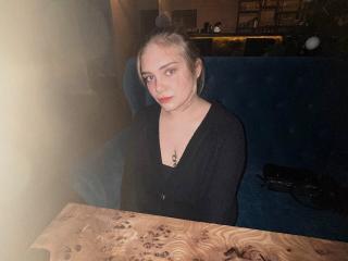 EmmaFantastic Boobs Liveshow - Photo 8/10
