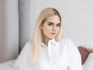 AnnLovely Webcam Porno Live - Photo 4/7