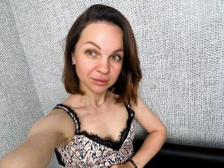 AdalineRosa Webcam Porno Live - Photo 23/33