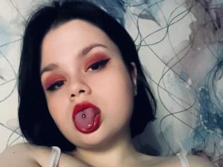 AdelinaOlsen Webcam Porno Live - Photo 9/33