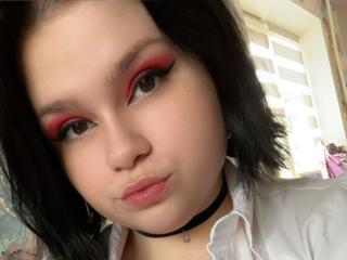 AdelinaOlsen Webcam Porno Live - Photo 15/33